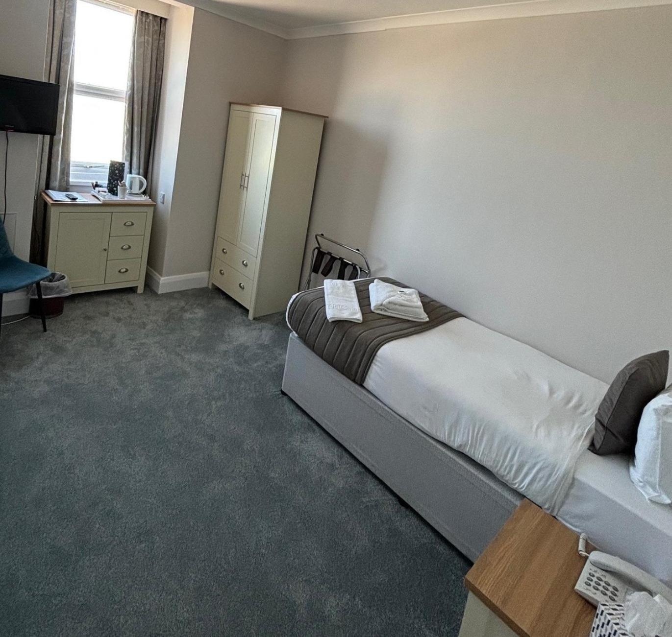 The Cumberland Hotel 이스트본 외부 사진